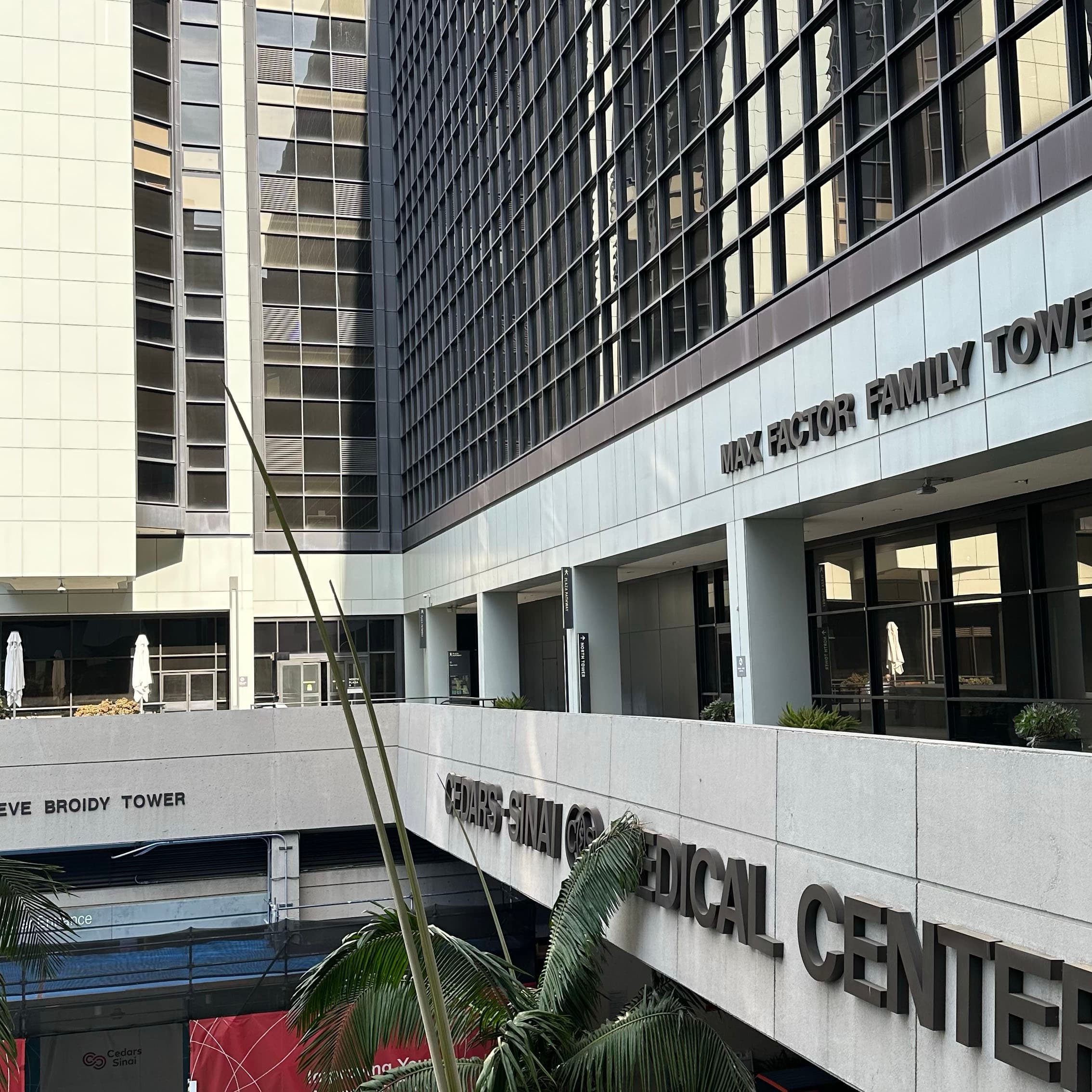 Cedars-Sinai Building